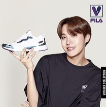 Load image into Gallery viewer, Fila x BTS Voyager Collection Loose Fit Lettering T-shirt