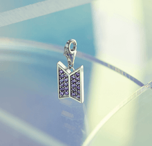 Load image into Gallery viewer, BTS X STONEHENGE MOMENT OF LIGHT COEXIST NECKLACE