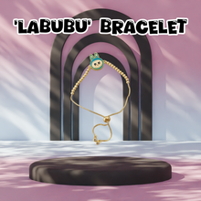 Load image into Gallery viewer, SEVENNN X ILLIT &#39;時よ止まれ&#39; LABUBU [LIMITED EDITION] [PRE-ORDER]
